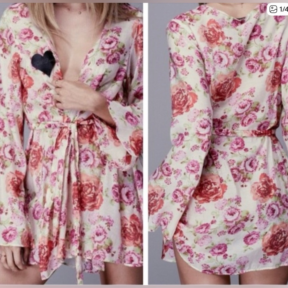 For Love and Lemons Robe - Picture 4 of 9